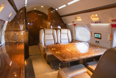 2002 Gulfstream G-IV SP: 