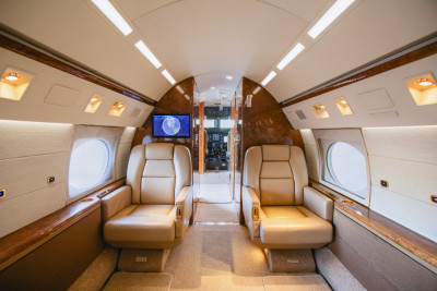 2002 Gulfstream G-IV SP: 