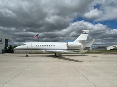 2009 Dassault Falcon 2000LX: 