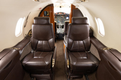2001 Bombardier Learjet 31A: 2001 Learjet 31A SN 231 REG N260LF Interior