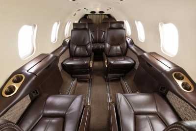 2001 Bombardier Learjet 31A: 2001 Learjet 31A SN 231 REG N260LF Interior