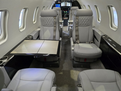 2008 Bombardier Learjet 45XR: 2008 Learjet 45XR SN 377 REG G-SVNT - Interior