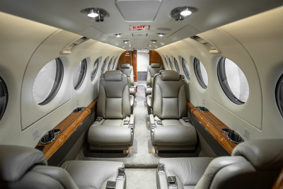 2015 Beechcraft King Air 350i: 