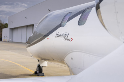 2017 Honda HondaJet APMG S: 