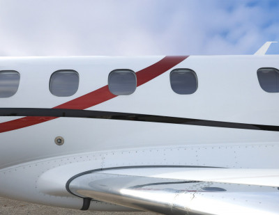 2015 Embraer Phenom 300: 