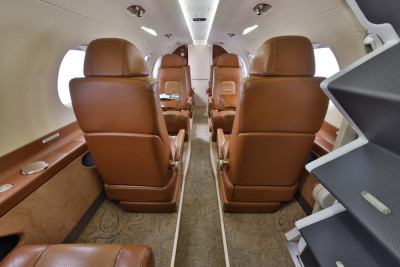 2015 Embraer Phenom 300: 