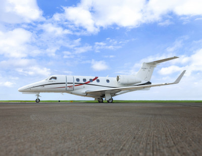 2015 Embraer Phenom 300: 