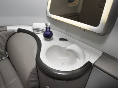 2001 Bombardier Learjet 45: 