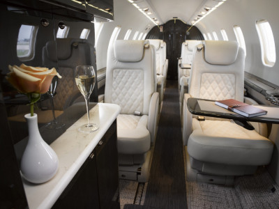 2001 Bombardier Learjet 45: 