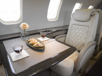 2001 Bombardier Learjet 45: 