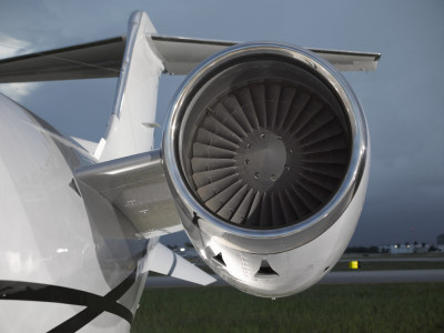 2001 Bombardier Learjet 45: 