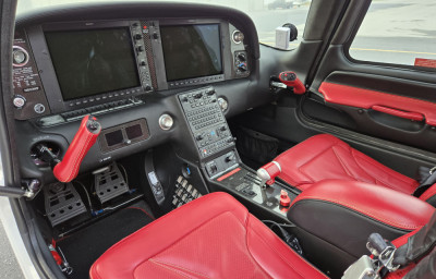 2019 Cirrus SR22T: 