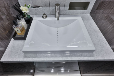 2023 Gulfstream G650ER: 