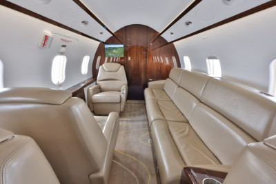 2013 Bombardier Challenger 300: 