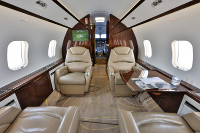 2013 Bombardier Challenger 300: 