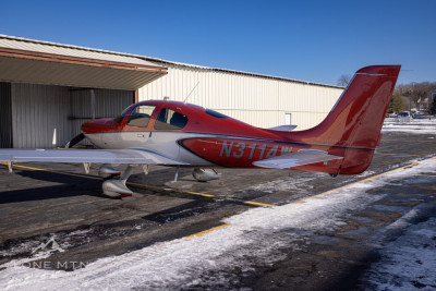 2021 Cirrus SR22 G6 GTS: 