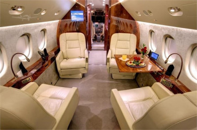 1988 Dassault Falcon 900B: 