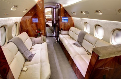1988 Dassault Falcon 900B: 