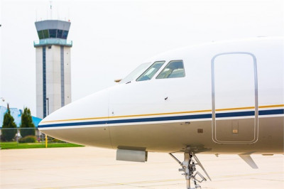 1988 Dassault Falcon 900B: 