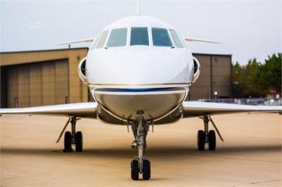 1988 Dassault Falcon 900B: 