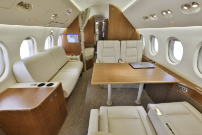 1988 Dassault Falcon 900B: 