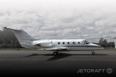 2010 Hawker 400XP: 