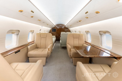 2005 Bombardier Challenger 604: 