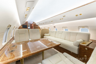 2005 Bombardier Challenger 604: 