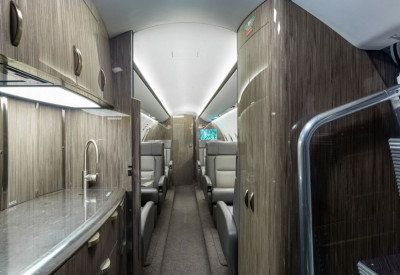 2017 Gulfstream G280: 