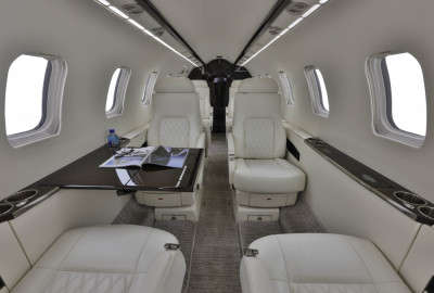 2005 Bombardier Learjet 45XR: 