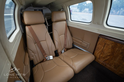 1984 Beechcraft Bonanza A36: 