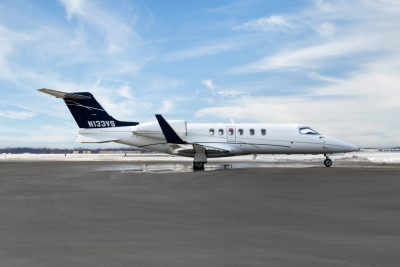 2006 Bombardier Learjet 40XR: 