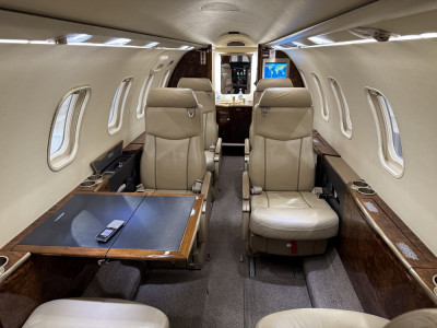 2006 Bombardier Learjet 40XR: 