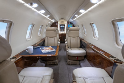 2006 Bombardier Learjet 40XR: 