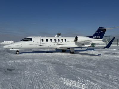 2006 Bombardier Learjet 40XR: 