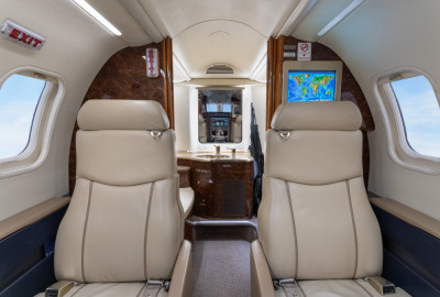 2006 Bombardier Learjet 40XR: 
