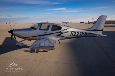 2025 Cirrus SR22TG7: 