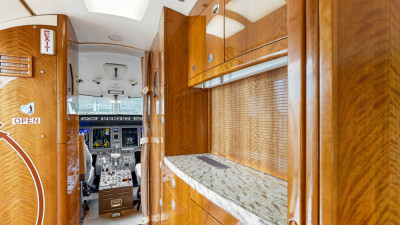 2013 Bombardier Challenger 300: 