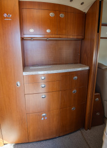 2010 Bombardier Challenger 300: 