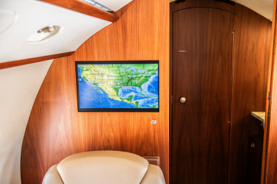 2010 Bombardier Challenger 300: 