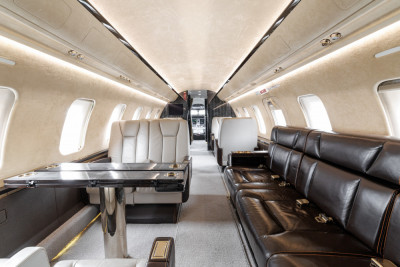 2010 Bombardier Challenger 605: 
