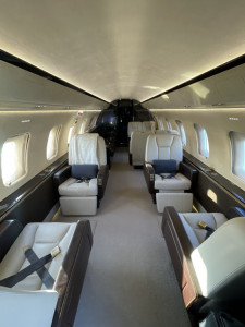 2010 Bombardier Challenger 605: 