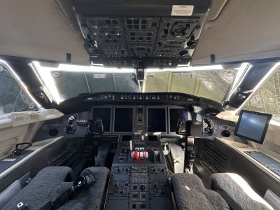 2010 Bombardier Challenger 605: 