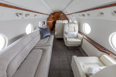 2004 Gulfstream G550: 