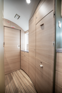 1998 Gulfstream G-V: 