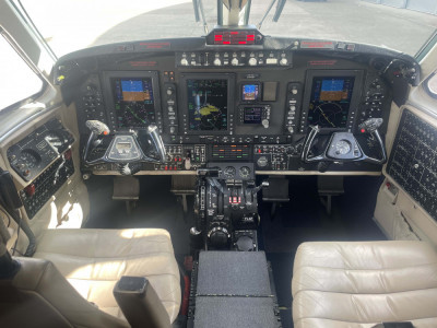 2004 Beechcraft King Air B200: 