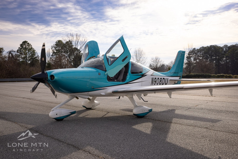 photo of 2023 Cirrus SR22 G6 GTS