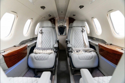 2012 Embraer Phenom 300: 