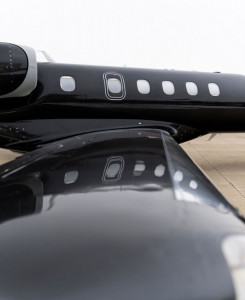 2012 Embraer Phenom 300: 