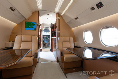 1996 Dassault Falcon 2000: 